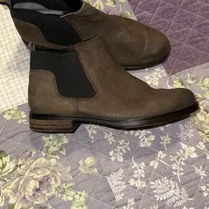 Franco Sarto Claudio Chelsea Boot Brown Suede 6.5W